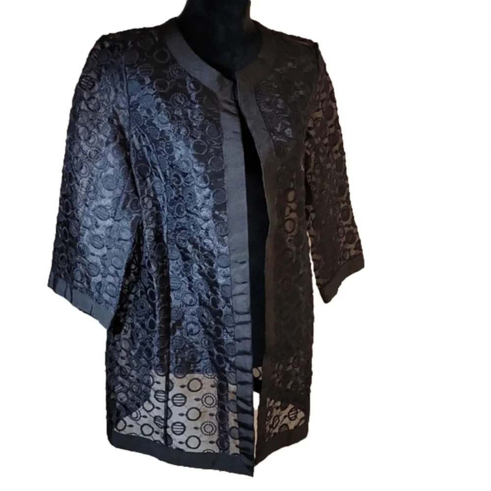 tahari Arthur S Levine polyester mesh open black blazer with circle design